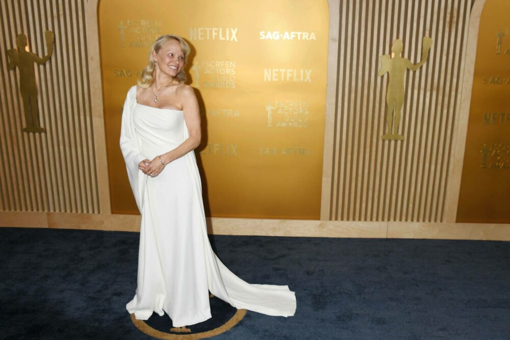 Pamela Anderson despre rolul din „The Last Showgirl”: „Am crezut că era sfârșitul” | GALERIE FOTO - Imaginea 35