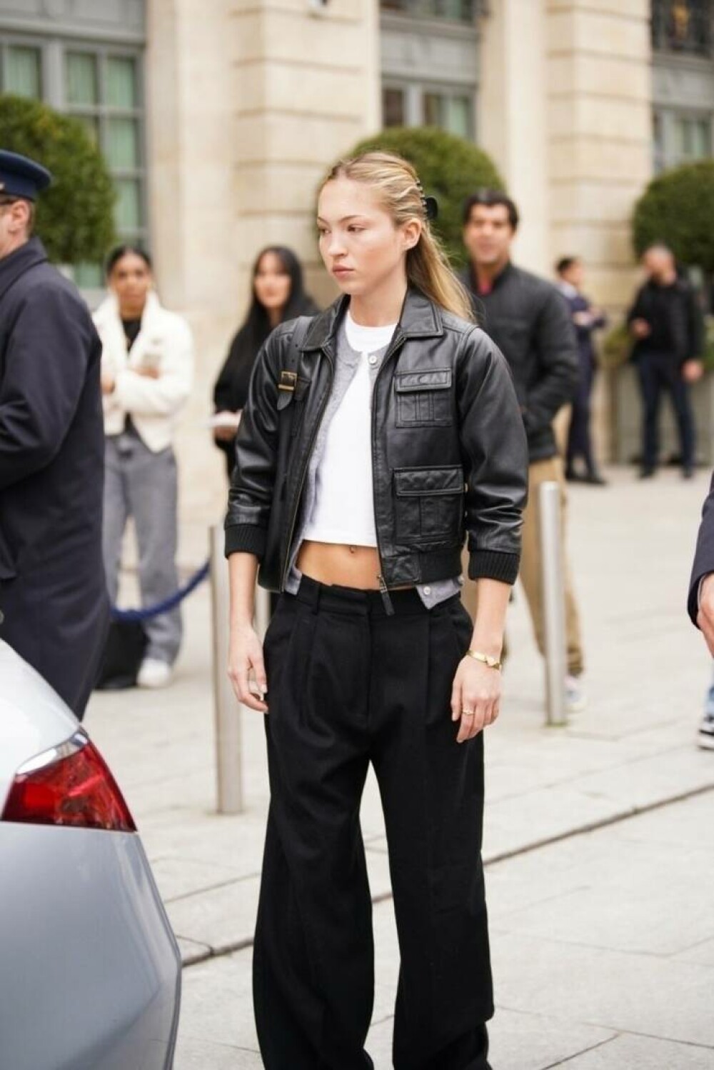 Kate Moss și fiica sa, apariție sofisticată la Săptămâna Modei de la Paris. Lila Moss, pe urmele mamei sale. GALERIE FOTO - Imaginea 2