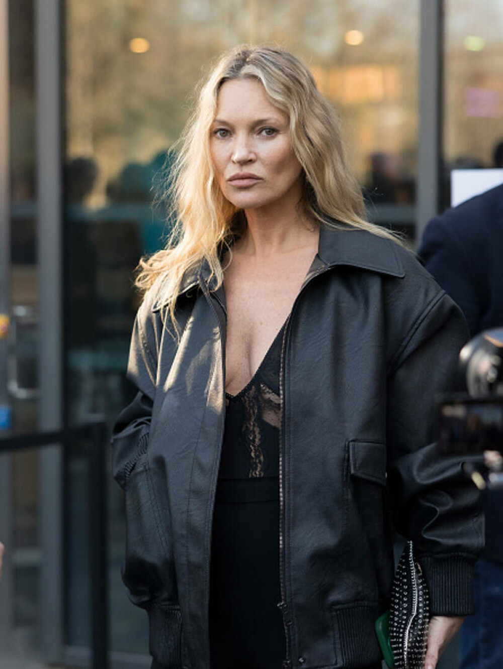 Kate Moss și fiica sa, apariție sofisticată la Săptămâna Modei de la Paris. Lila Moss, pe urmele mamei sale. GALERIE FOTO - Imaginea 10