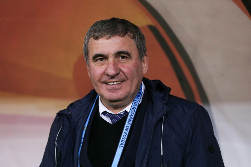 Gheorghe Hagi, decorat cu Ordinul Naţional „Steaua României” în grad de Cavaler: Am muncit pentru acest moment | GALERIE FOTO - Imaginea 48