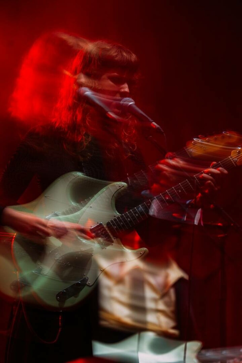 S-a anunțat Holzstock Indie Festival 2025, singurul festival de muzică din România în grădina unei biserici fortificate - Imaginea 12