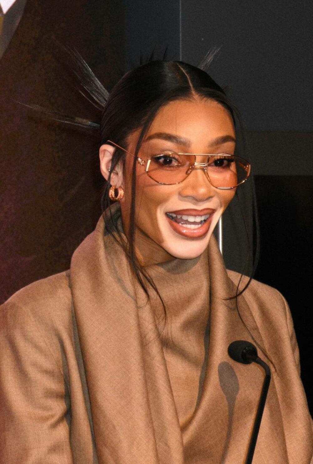 Modelul Winnie Harlow, apariție spectaculoasă pe străzile din Miami alături de cățelul ei | GALERIE FOTO - Imaginea 9