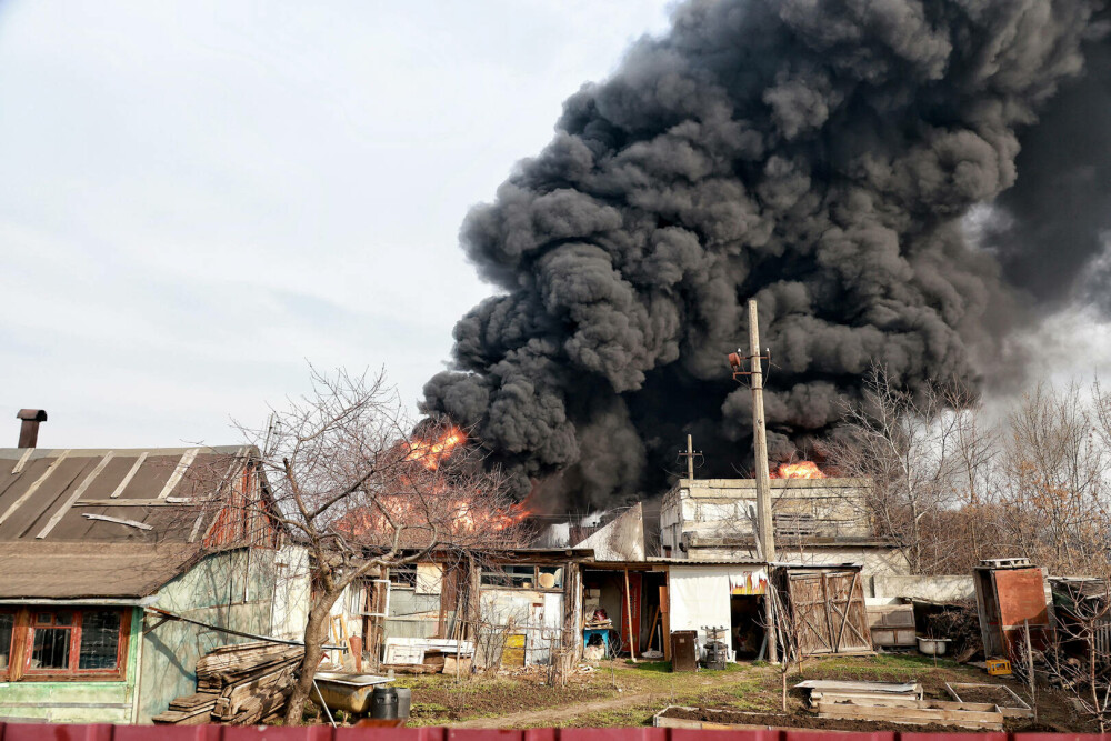 Dezastrul din Odesa în imagini. Rusia a lovit Ucraina cu 3 rachete balistice, după ce Kievul a acceptat un armistițiu. FOTO - Imaginea 23