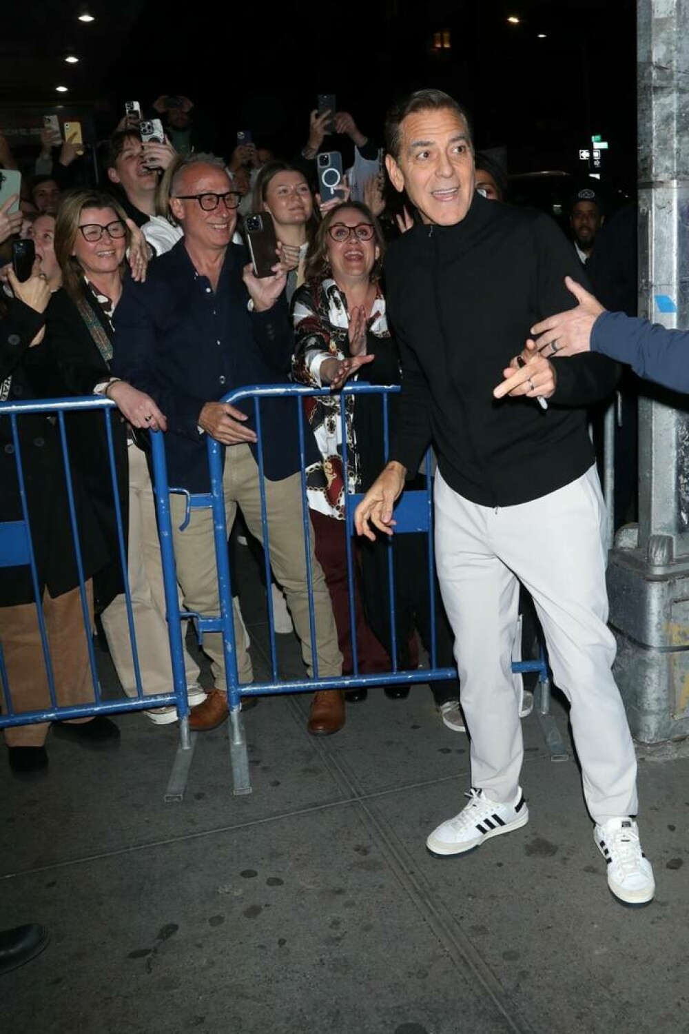 George Clooney, transformare surprinzătoare. Cum arată acum actorul în vârstă de 63 de ani. GALERIE FOTO - Imaginea 13