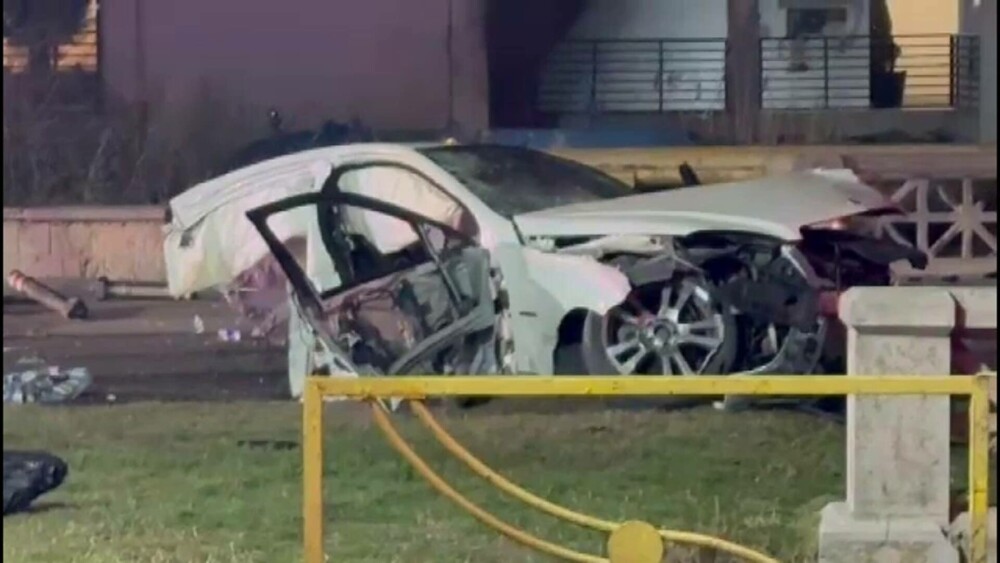 Șoferul care a condus băut și și-a rupt mașina în două, în Mamaia, omorând un tânăr, a fost arestat preventiv - Imaginea 3