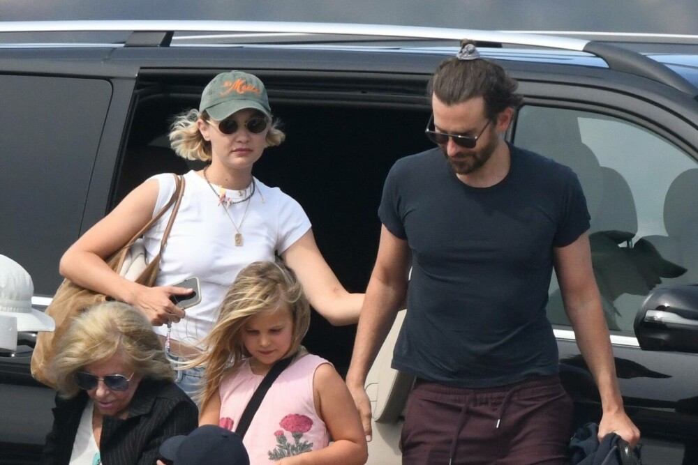 Noi detalii despre relația lui Gigi Hadid cu Bradley Cooper. Cum s-au cunoscut cele două vedete. GALERIE FOTO - Imaginea 13