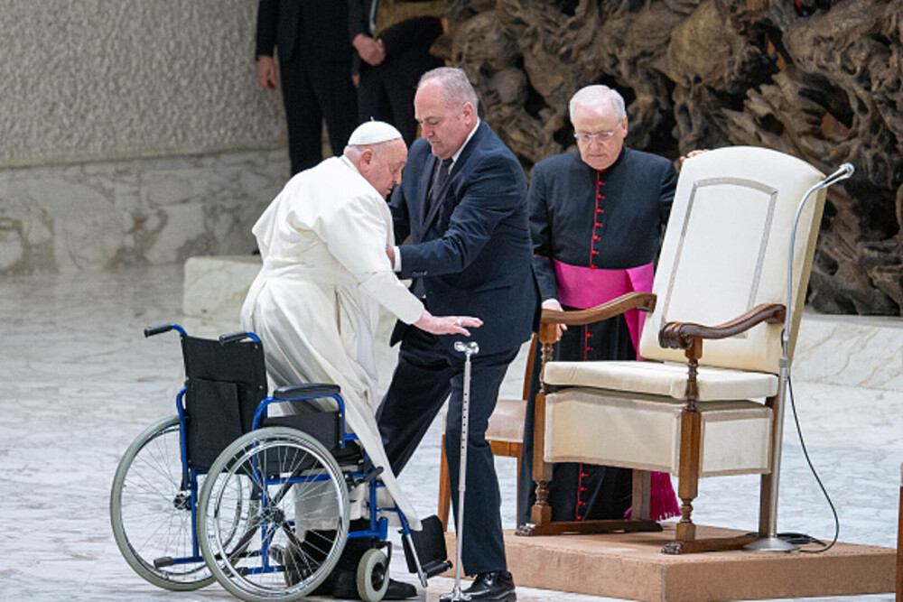 Papa Francisc marchează 12 ani de pontificat de pe patul de spital. Angajamentele majore pe care le-a luat. GALERIE FOTO - Imaginea 33