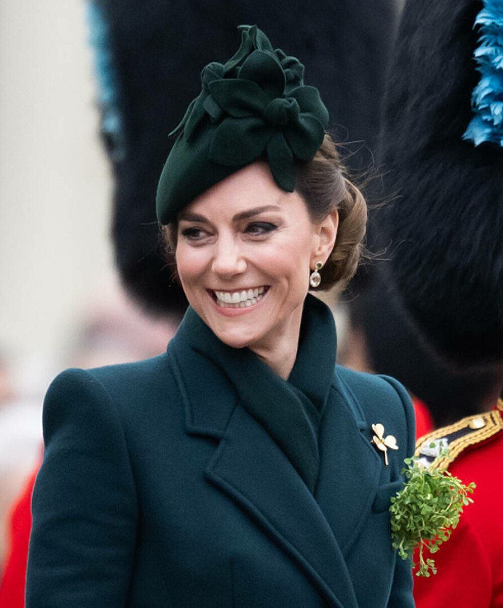 Prințesa Kate, apariție îndrăzneață cu pălărie de cowboy. Mesajul pentru echipa feminină de rugby a Angliei. FOTO - Imaginea 46