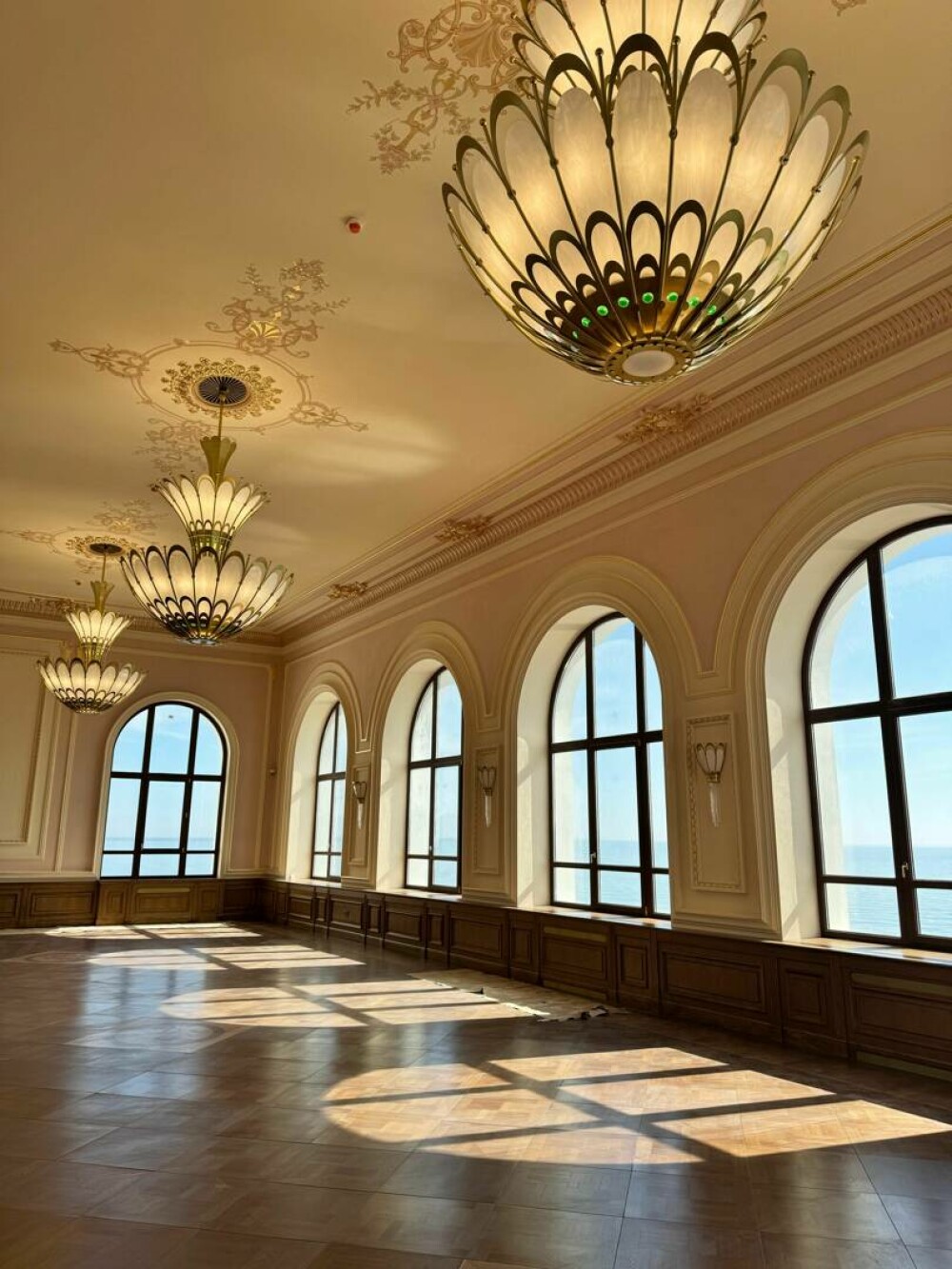 VIDEO. Cazinoul din Constanța, tur virtual în interiorul superb renovat al clădirii de patrimoniu - Imaginea 9