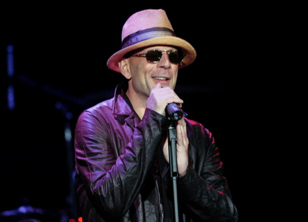 Bruce Willis împlinește 70 de ani. Imagini de colecție din cariera celebrului actor diagnosticat cu demență. GALERIE FOTO - Imaginea 7