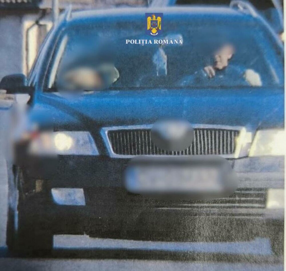 Mai mulți șoferi s-au ales cu dosare penale după ce au fost filmați în trafic. Au mințit polițiștii, dar au fost prinși - Imaginea 3