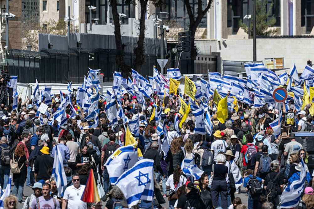 Proteste masive în Israel împotriva premierului Netanyahu. „Nu vom mai avea o ţară democratică, ci o dictatură