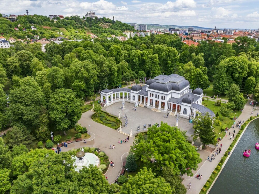 Românii au votat Destinația Anului 2025. Marii câștigători vor fi dezvăluiți pe 8 Aprilie la Sibiu, în Gala Destinația Anului - Imaginea 2