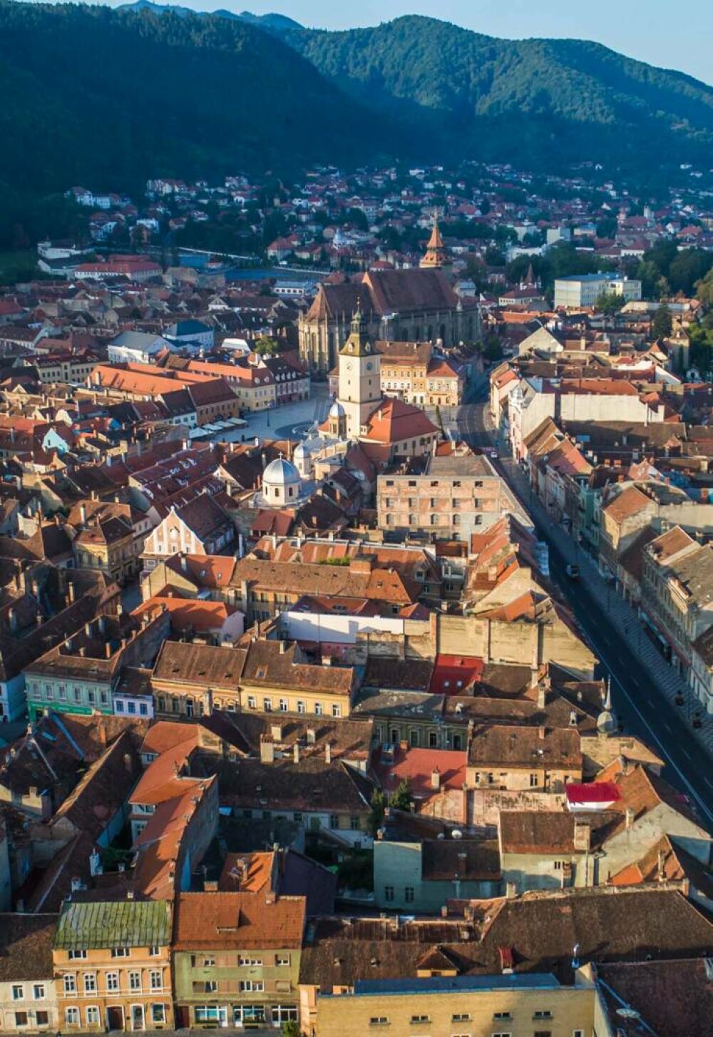 Românii au votat Destinația Anului 2025. Marii câștigători vor fi dezvăluiți pe 8 Aprilie la Sibiu, în Gala Destinația Anului - Imaginea 7