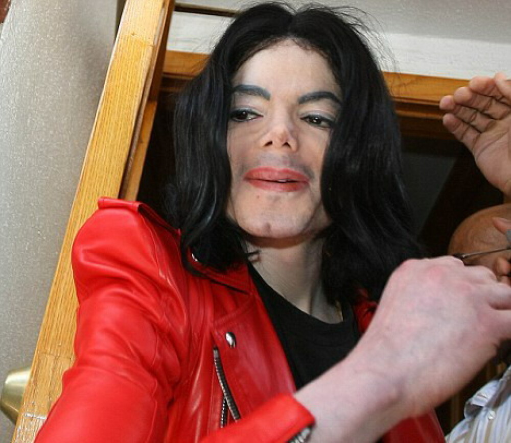 RETROSPECTIVA De ce il iubim pe Michael Jackson! - Imaginea 100