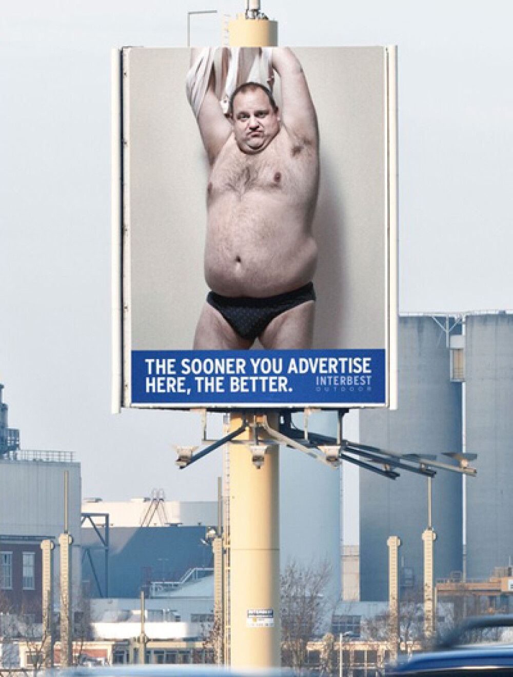 Barbatul stripper de pe stalp - cea mai inspirata campanie a anului - Imaginea 3