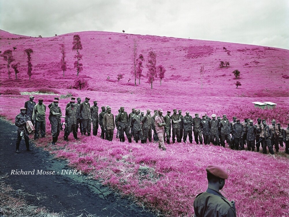 Fotografii incredibile din tara violurilor. <b>Cum se vede teroarea in roz</b> - Imaginea 4