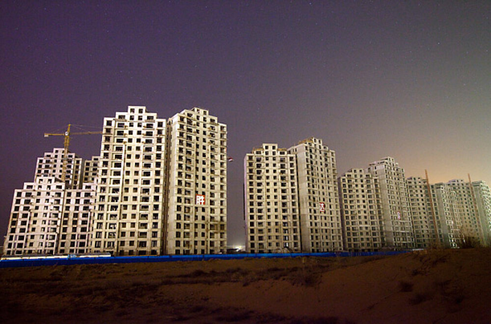 Desertul ultra-modern: oras construit pentru 1 milion de oameni, in care nu locuieste nimeni - Imaginea 4