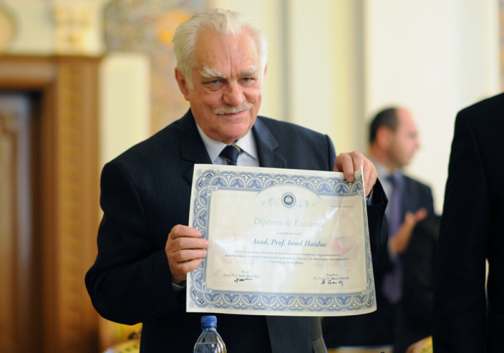 Presedintele Academiei Romane, omagiat la Universitatea Babes-Bolyai - Imaginea 1
