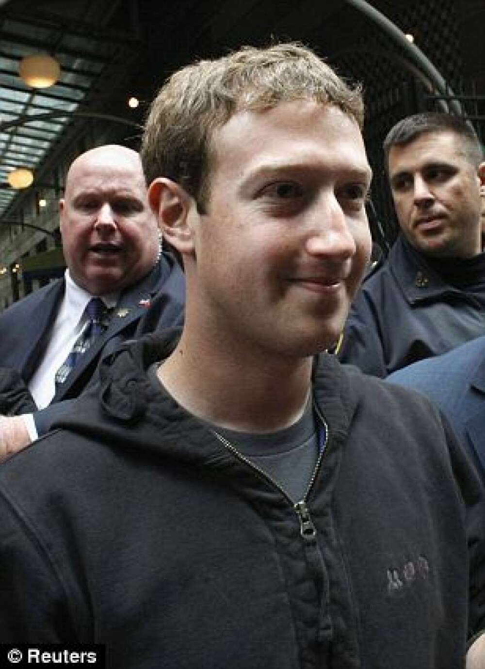 Ceilalti Zuckerberg. De ce nu renunta la munca parintii si surorile fondatorului Facebook - Imaginea 7