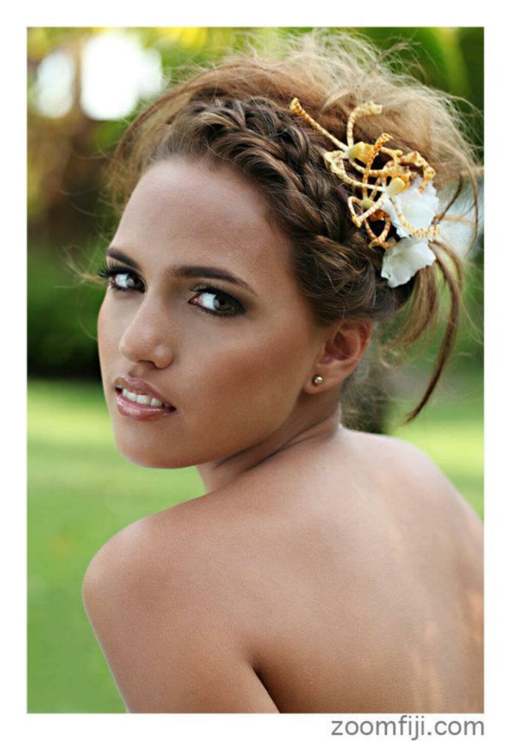 A pierdut coroana Miss Fiji pentru ca era prea alba si prea blonda. Explicatia organizatorilor - Imaginea 3