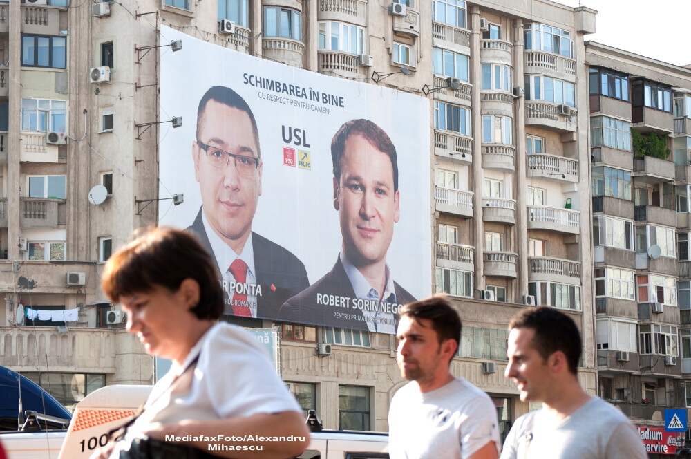 Alegeri locale 2012. Spectacolul promisiunilor si al afiselor electorale din Bucuresti - Imaginea 1