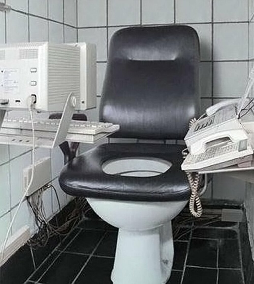 Galerie FOTO. Cele mai ciudate toalete din lume. Ti-ai dori asa ceva in baia proprie? - Imaginea 5