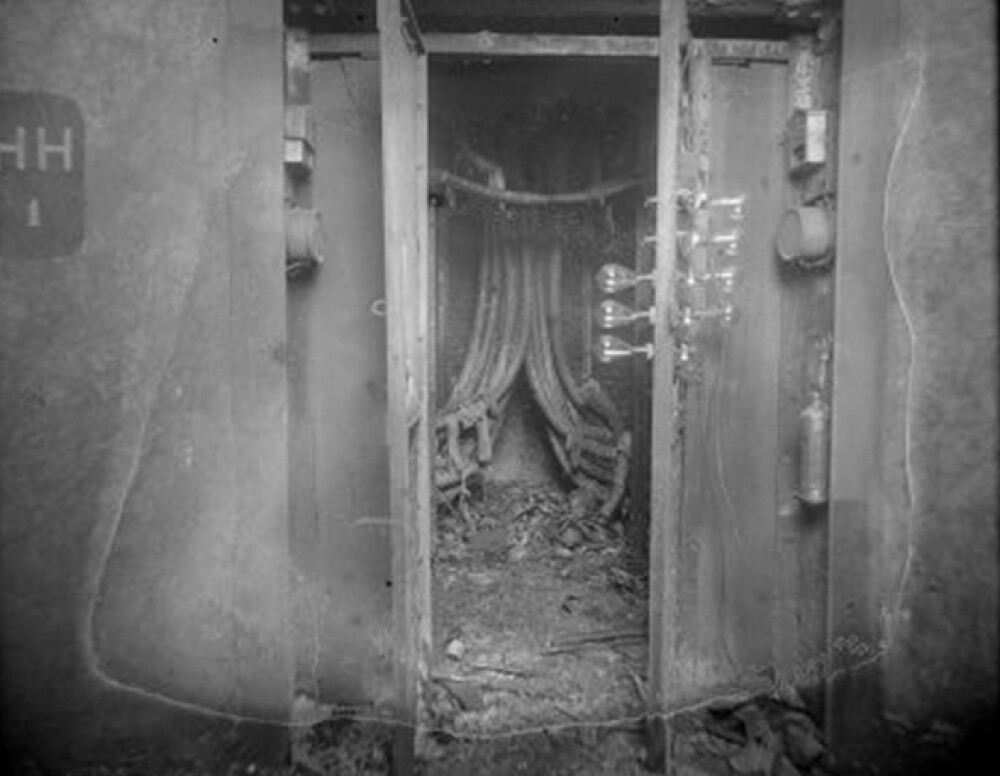 Imagini socante:Mii de fotografii cu executii ale Mafiei din New York,facute publice dupa 100 de ani - Imaginea 14