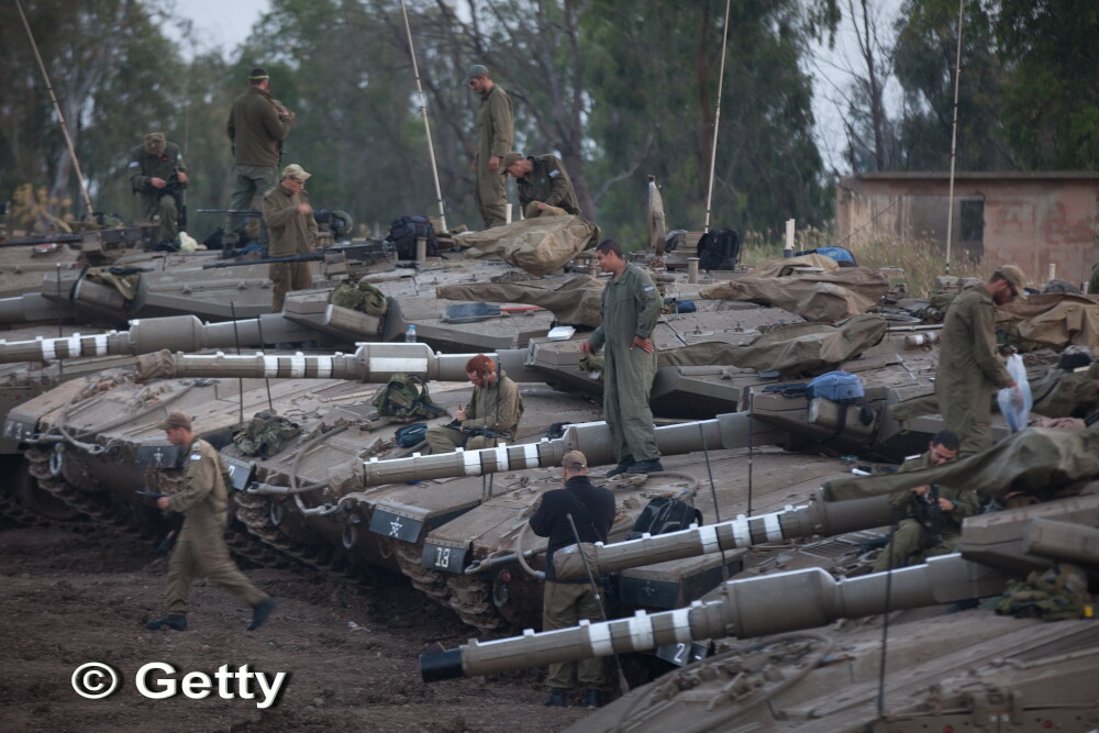 Conflictul Siria-Israel in imagini: cum se pregatesc soldatii la granita dintre cele doua tari - Imaginea 2