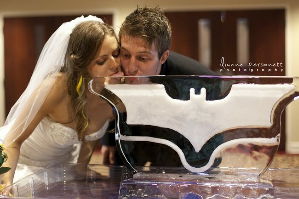 O nunta cum nu s-a mai vazut. Decizia luata de o mireasa a facut-o celebra pe internet. FOTO - Imaginea 2
