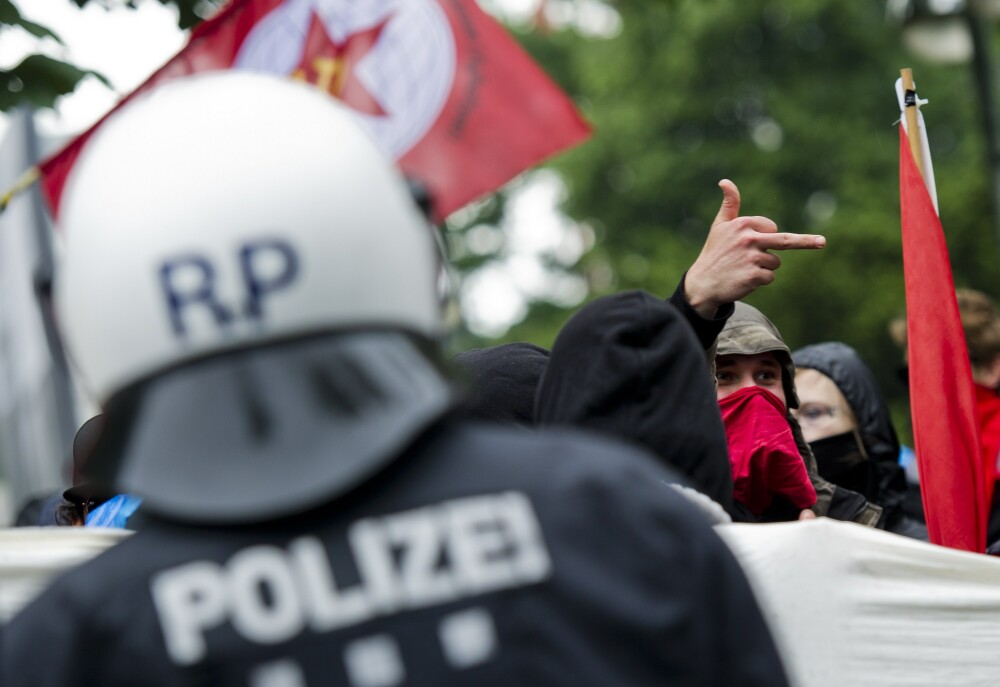 Protestele anti-austeritate de la Frankfurt s-au incheiat. Peste 1.000 de oameni au iesit in strada - Imaginea 2