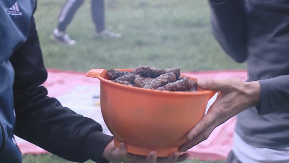 Mici, bere si voie buna. De 1 Mai ardelenii au ales padurile de langa orase - Imaginea 4