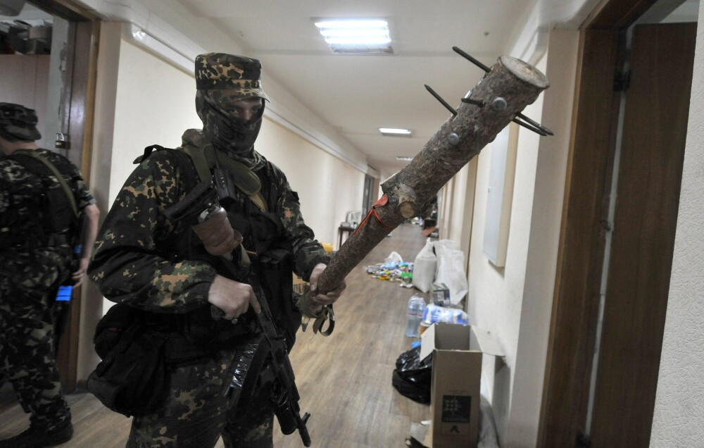 CRIZA IN UCRAINA. Rusia, acuzata ca a trimis un batalion de mercenari in Donetk. Kievul: NU acceptam majorarea gazelor - Imaginea 2