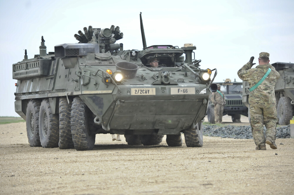 Comandamentul NATO se muta in Brasov. Primele imagini cu soldatii americani transportand echipamente catre poligonul Cincu - Imaginea 20