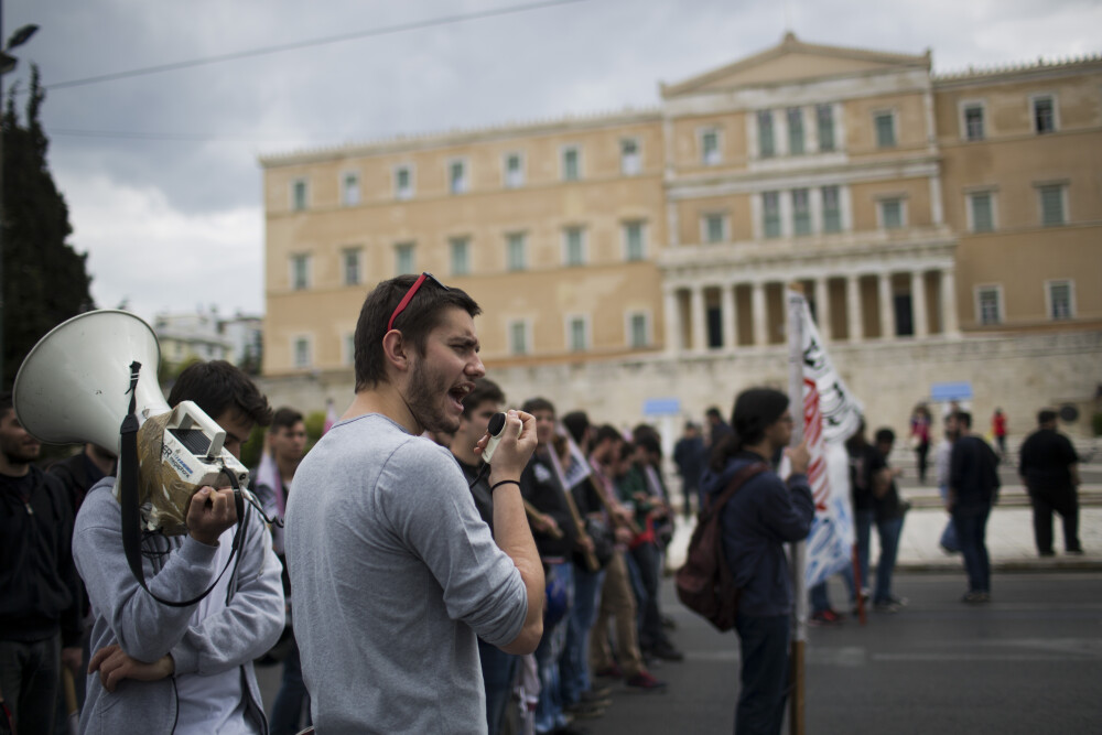 15.000 de oameni au iesit in strada in Grecia, in cele mai mari orase din tara. Pentru ce protesteaza grecii - Imaginea 3
