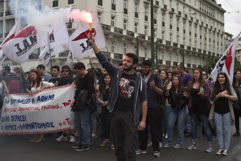 15.000 de oameni au iesit in strada in Grecia, in cele mai mari orase din tara. Pentru ce protesteaza grecii - Imaginea 4
