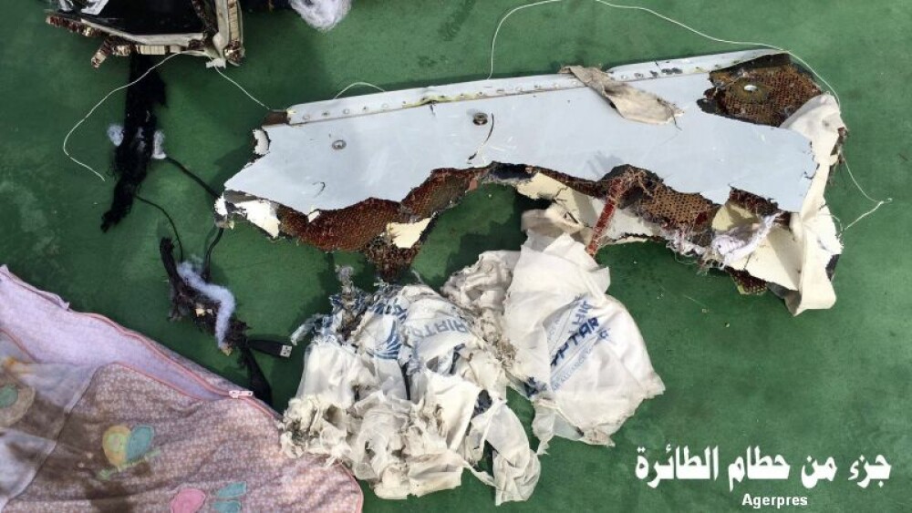 Povestea familiei cu 5 copii care a fost la un pas sa NU se urce in avionul EgyptAir. Ce au descoperit anchetatorii pana acum - Imaginea 8