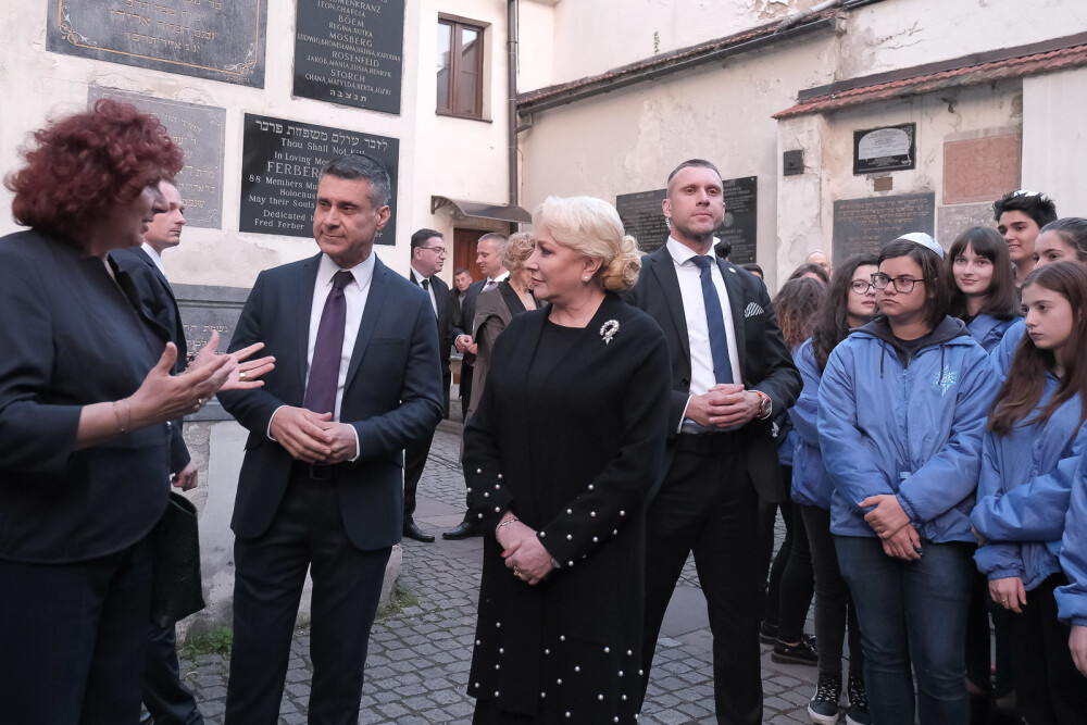 Viorica Dăncilă, la Auschwitz. Premierul a participat la Marşul Vieţii. VIDEO - Imaginea 2