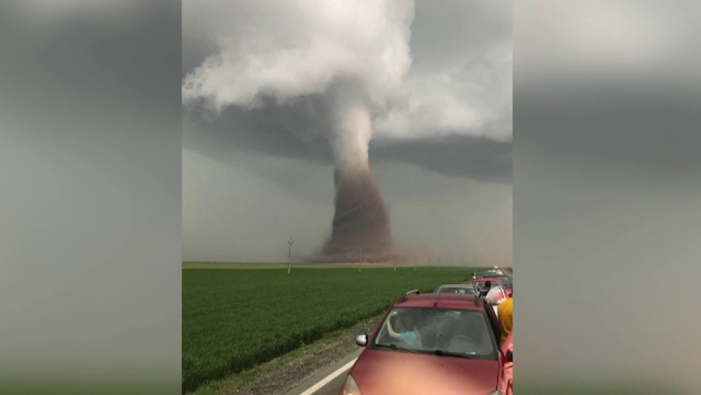 ANIMAȚIE GRAFICĂ. Traseul furtunii din Călărași. De ce nu avem „vânători de tornade” - Imaginea 5