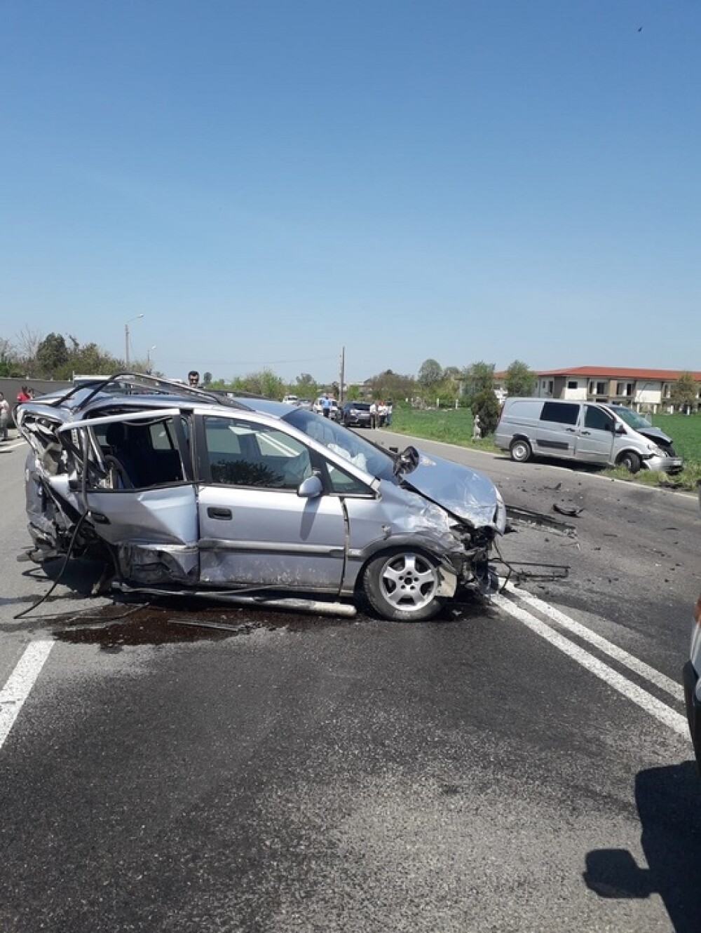 Şase răniți într-un accident cu patru mașini, în Constanța. VIDEO - Imaginea 2