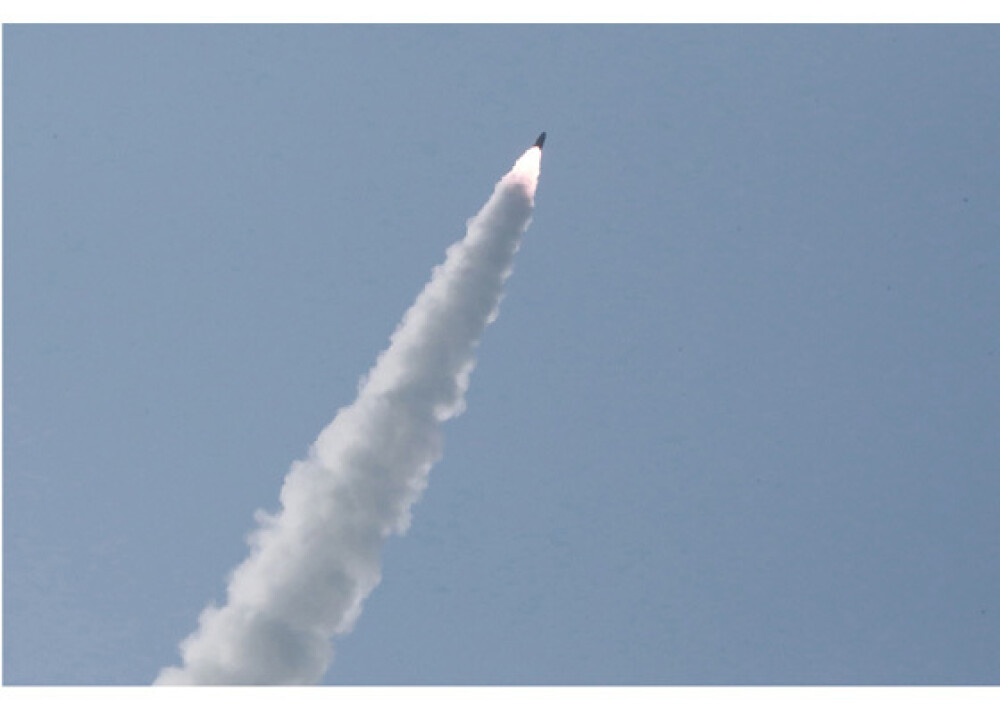 Lansările de rachete nord-coreene, supervizate de Kim. Trump nu crede că are intenţii rele - Imaginea 2