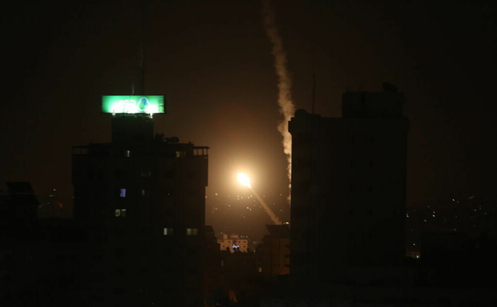 430 de rachete trase din Gaza. Momentul în care Israelul răspunde: 220 de atacuri aeriene - Imaginea 18