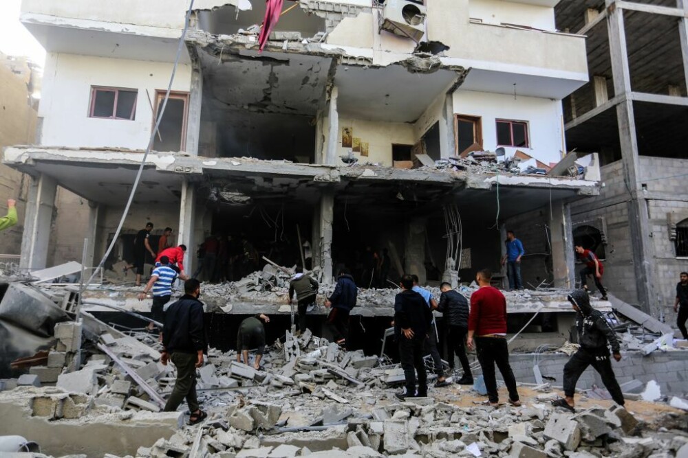 Cum arată Fâșia Gaza după ce a fost bombardată de Israel. Imagini cutremurătoare - Imaginea 2