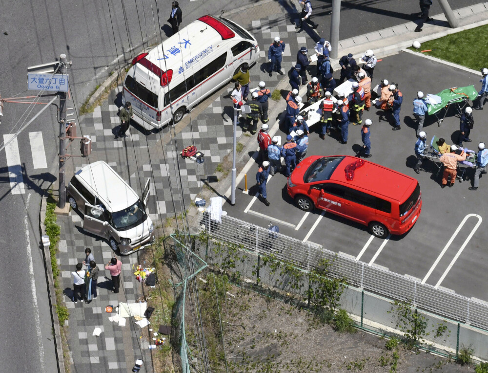 Un șofer a intrat cu mașina într-un grup de copii, în Japonia. Bilanțul victimelor - Imaginea 3