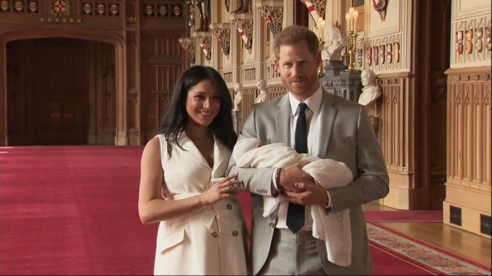 Primele imagini cu fiul lui Harry și Meghan. Cum arată bebelușul regal. GALERIE FOTO - Imaginea 5