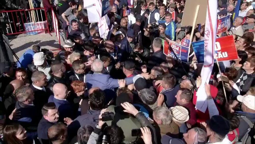 Liviu Dragnea, baie de mulțime la Iași. VIDEO - Imaginea 3