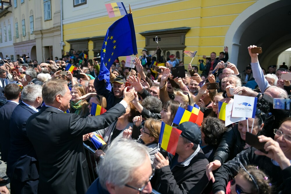 Filmul summitului istoric de la Sibiu. Iohannis le-a vorbit liderilor europeni în patru limbi - Imaginea 4