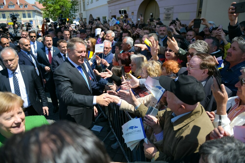 Filmul summitului istoric de la Sibiu. Iohannis le-a vorbit liderilor europeni în patru limbi - Imaginea 5