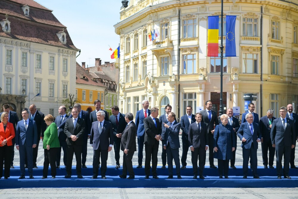 Filmul summitului istoric de la Sibiu. Iohannis le-a vorbit liderilor europeni în patru limbi - Imaginea 7