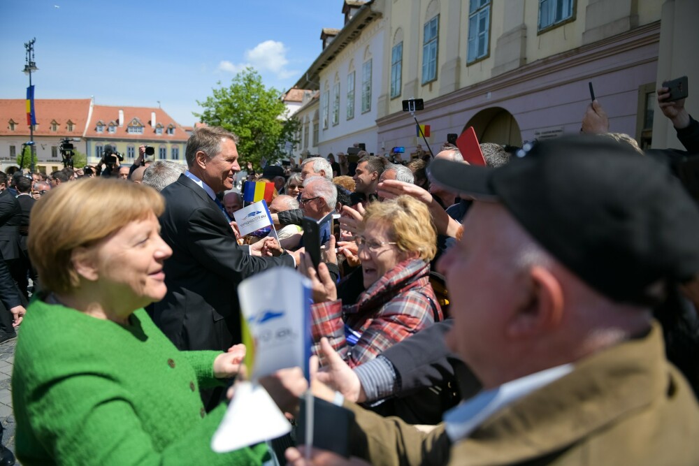 Filmul summitului istoric de la Sibiu. Iohannis le-a vorbit liderilor europeni în patru limbi - Imaginea 8